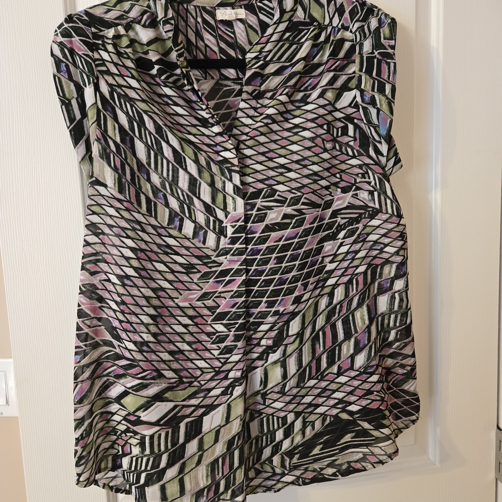 Antilia Femme Geometric Patterned Blouse.